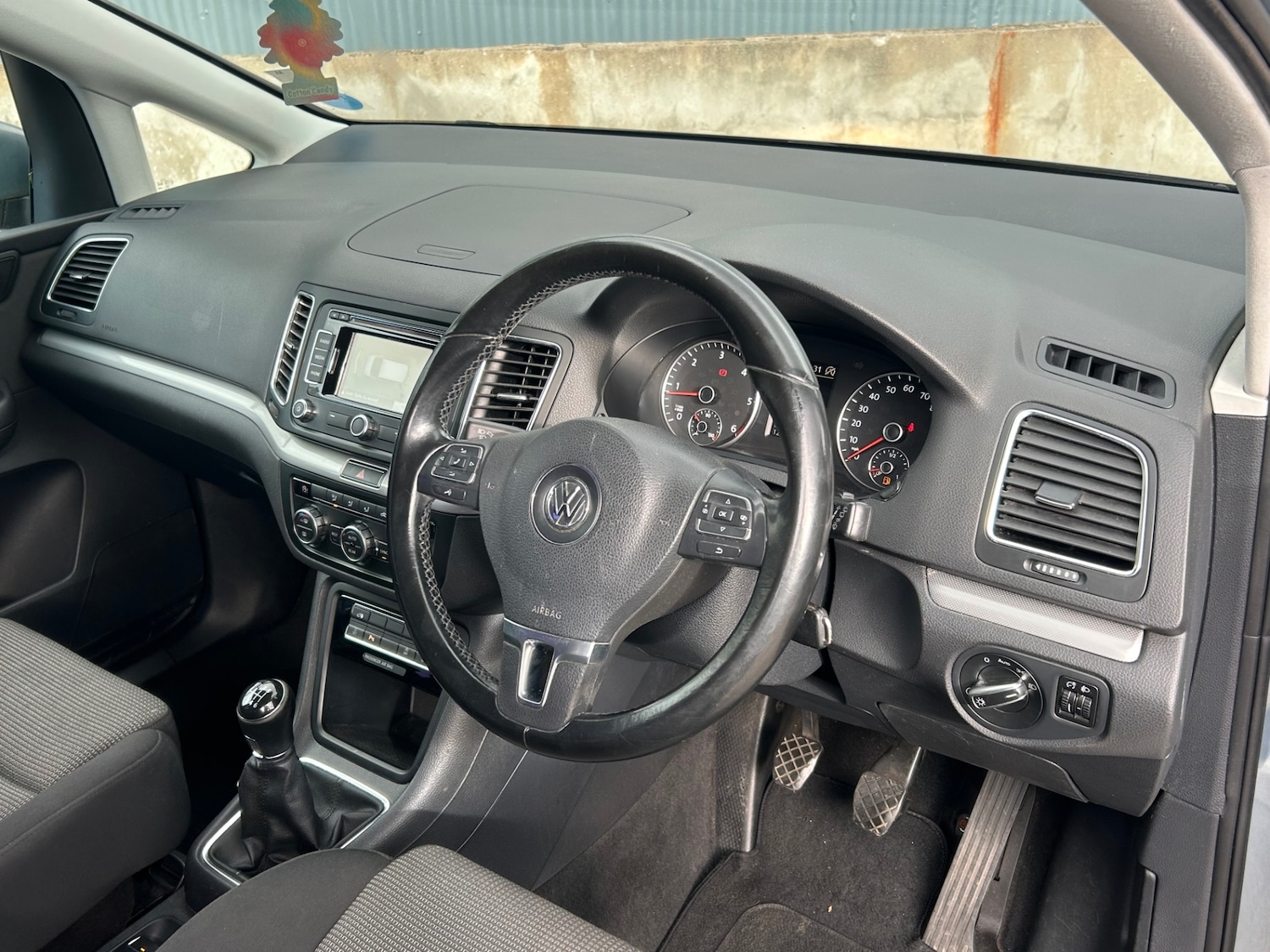 Used Volkswagen Sharan 2014 for sale - 76382805: Photo 55