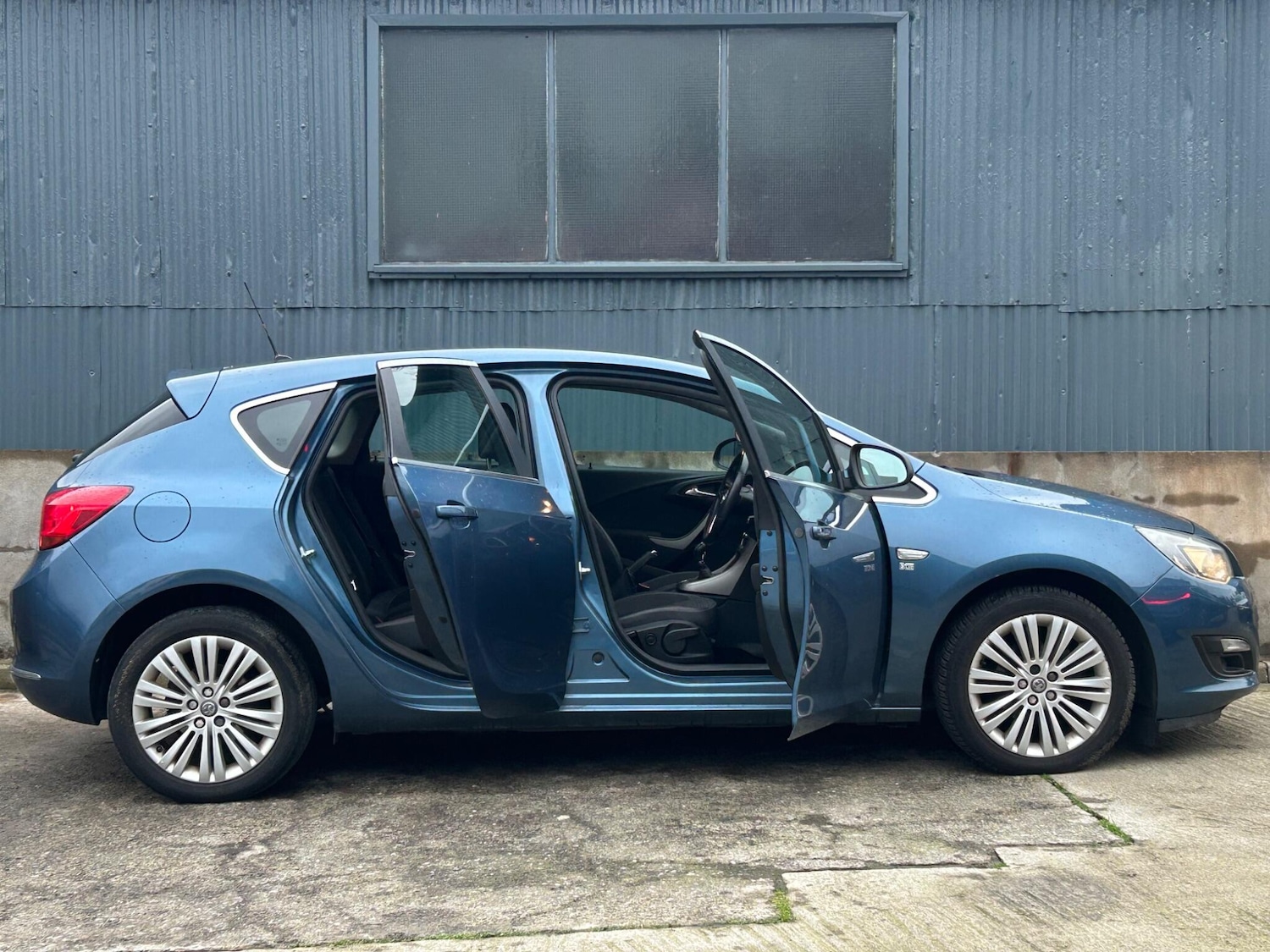 Used Vauxhall Astra 2014 for sale - 77330465: Photo 14