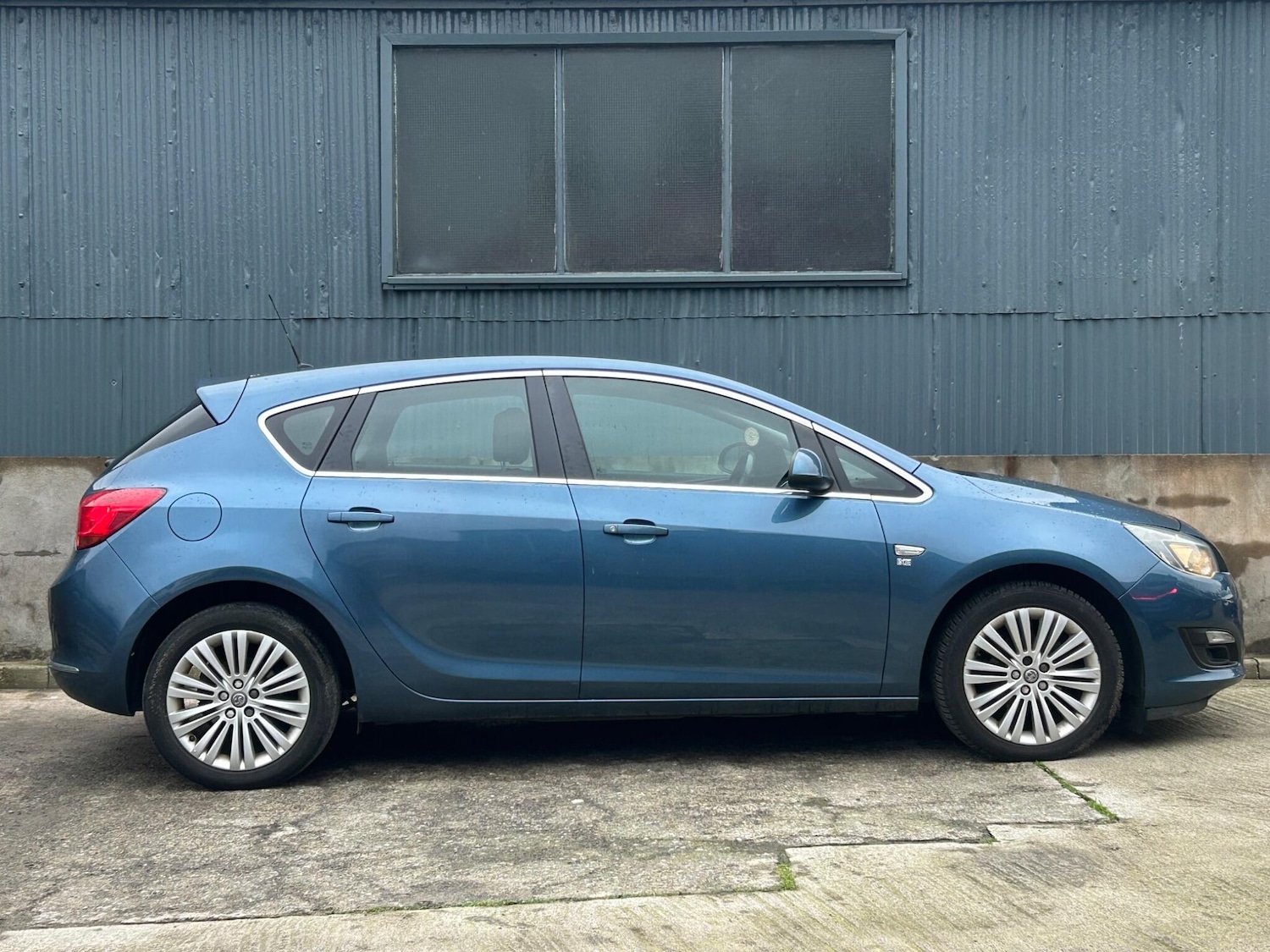 Used Vauxhall Astra 2014 for sale - 77330465: Photo 15