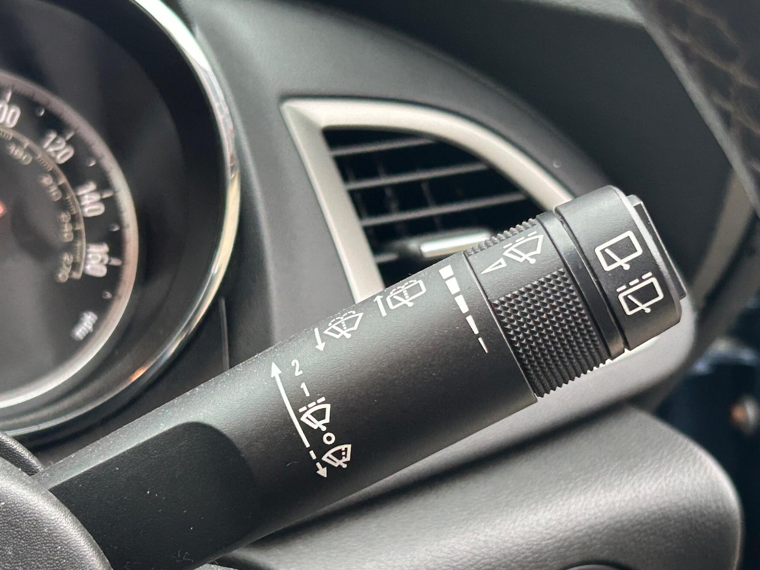 Used Vauxhall Astra 2014 for sale - 77330465: Photo 38