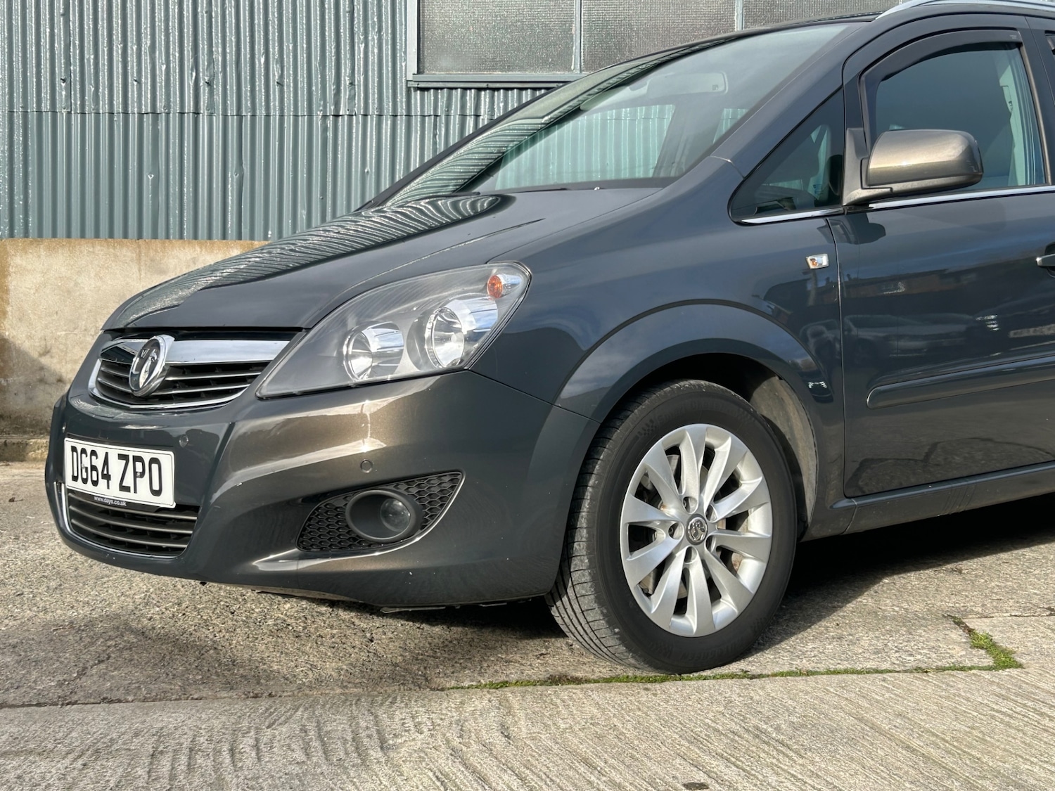 Used Vauxhall Zafira 2014 for sale - 76625378: Photo 37