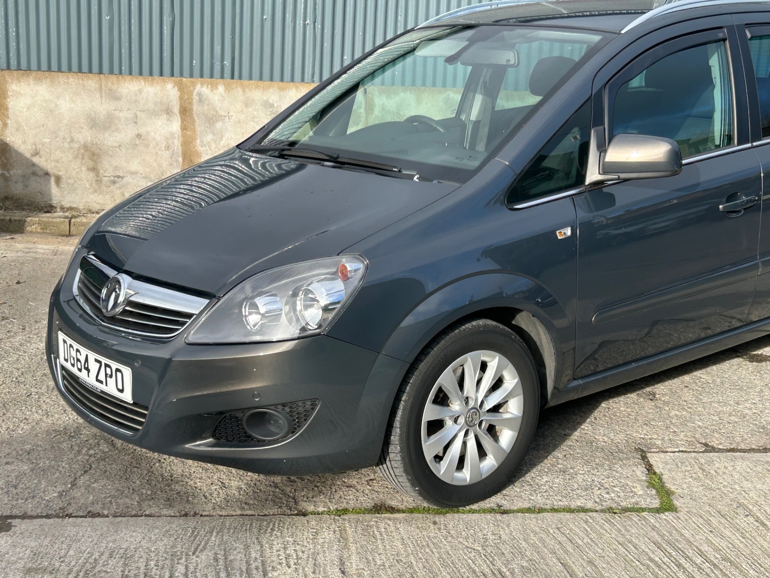 Used Vauxhall Zafira 2014 for sale - 76625378: Photo 6
