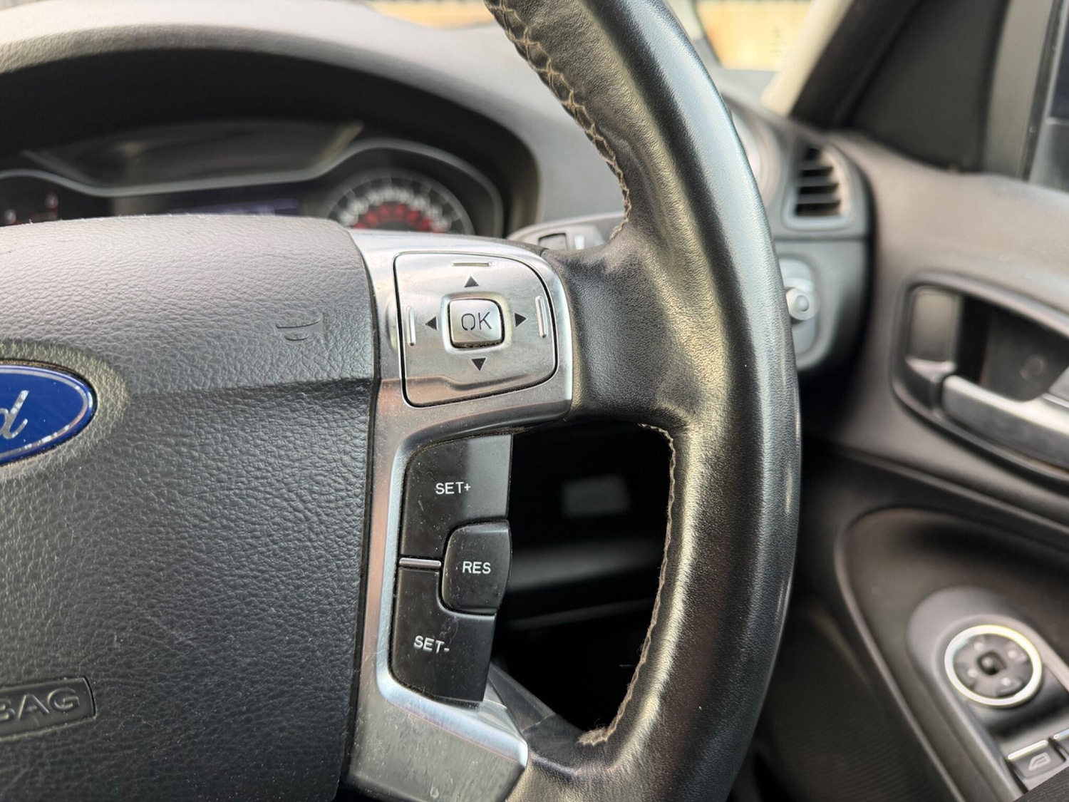 Used Ford Galaxy 2012 for sale - 78046835: Photo 29