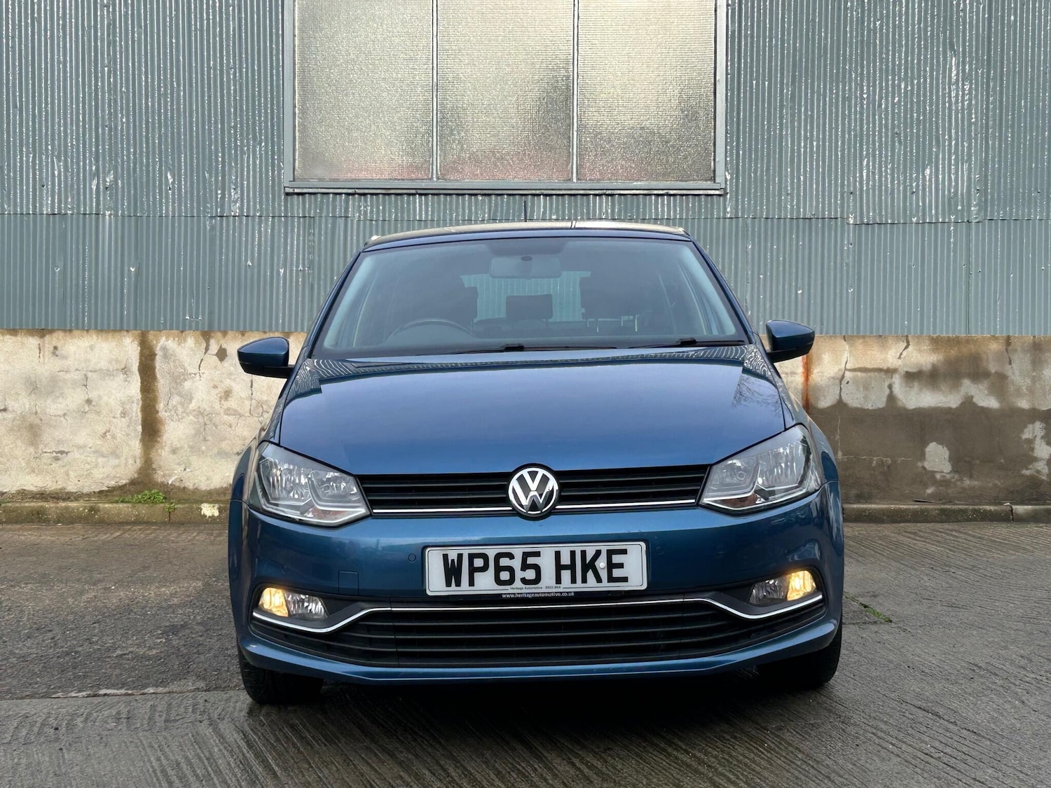 Used Volkswagen Polo 2015 for sale - 77202591: Photo 2