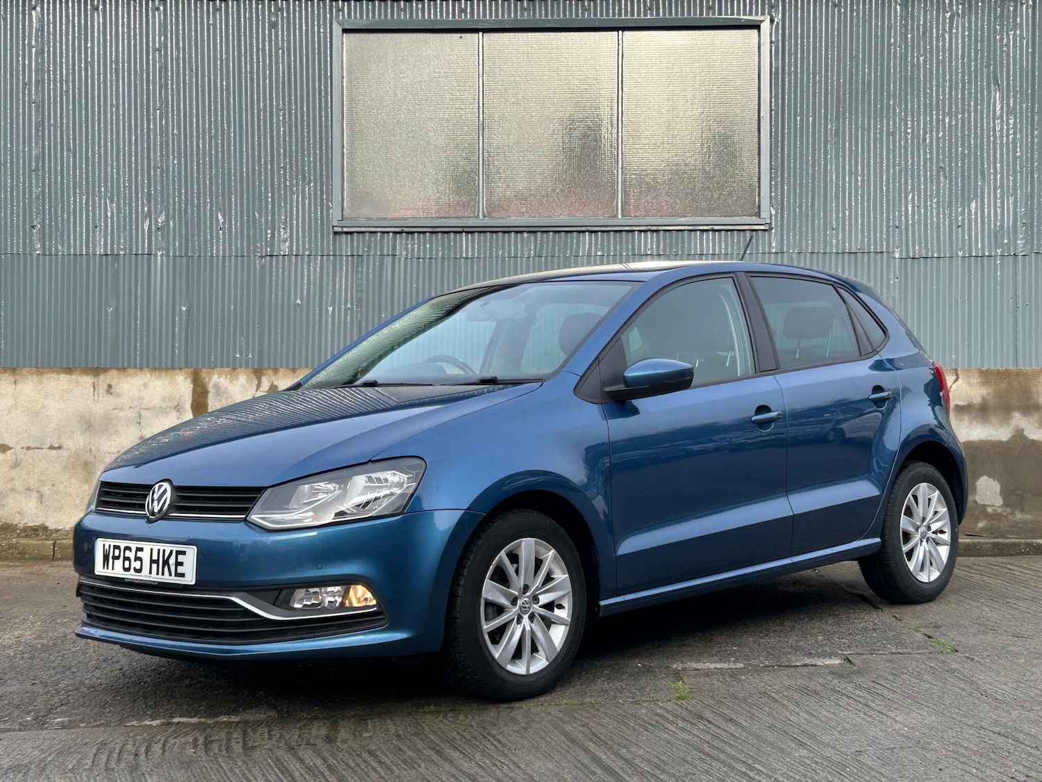 Used Volkswagen Polo 2015 for sale - 77202591: Photo 3