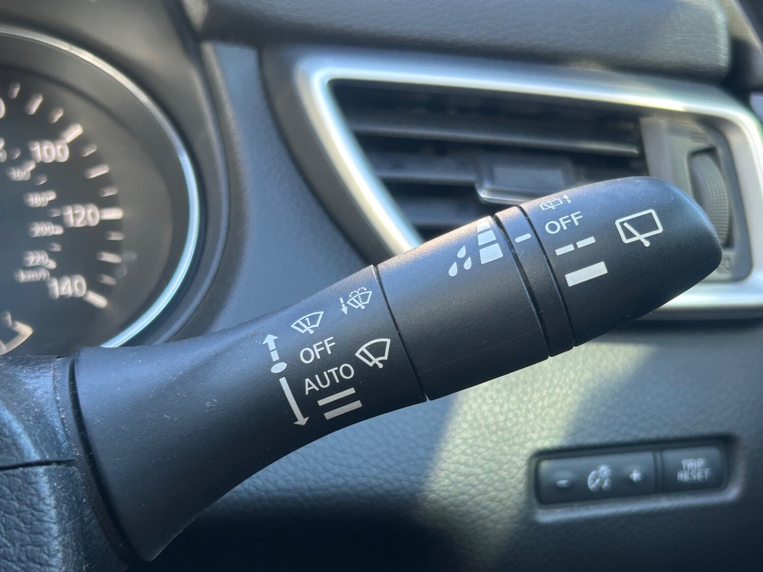 Used Nissan Qashqai 2014 for sale - 76196167: Photo 26