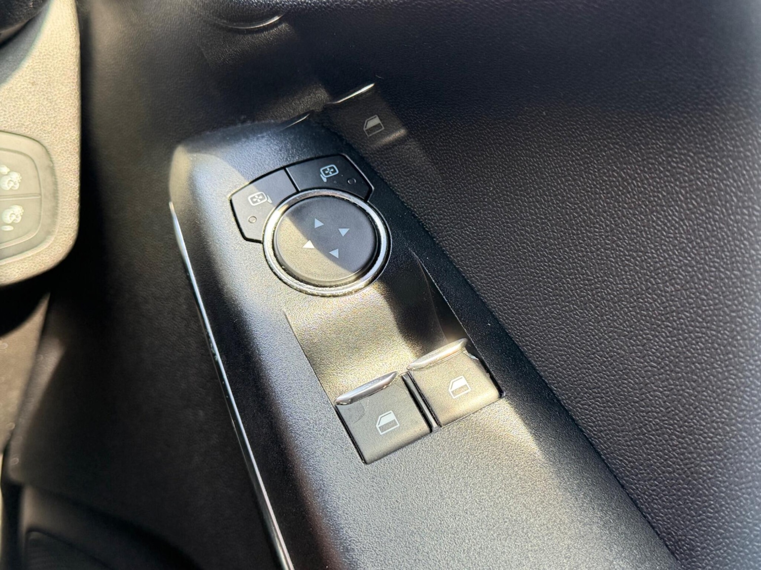 Used Ford Fiesta 2018 for sale - 77982563: Photo 27