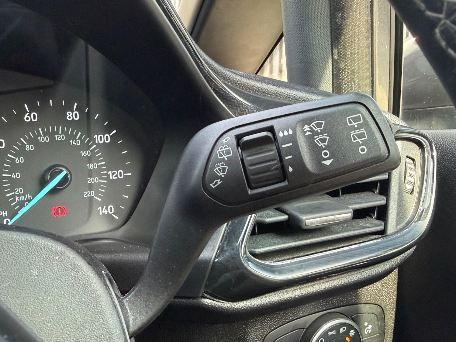 Used Ford Fiesta 2018 for sale - 77982563: Photo 29