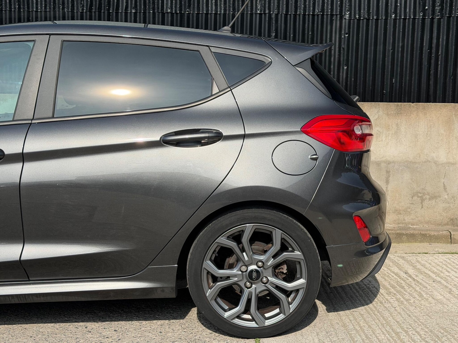 Used Ford Fiesta 2018 for sale - 77982563: Photo 38