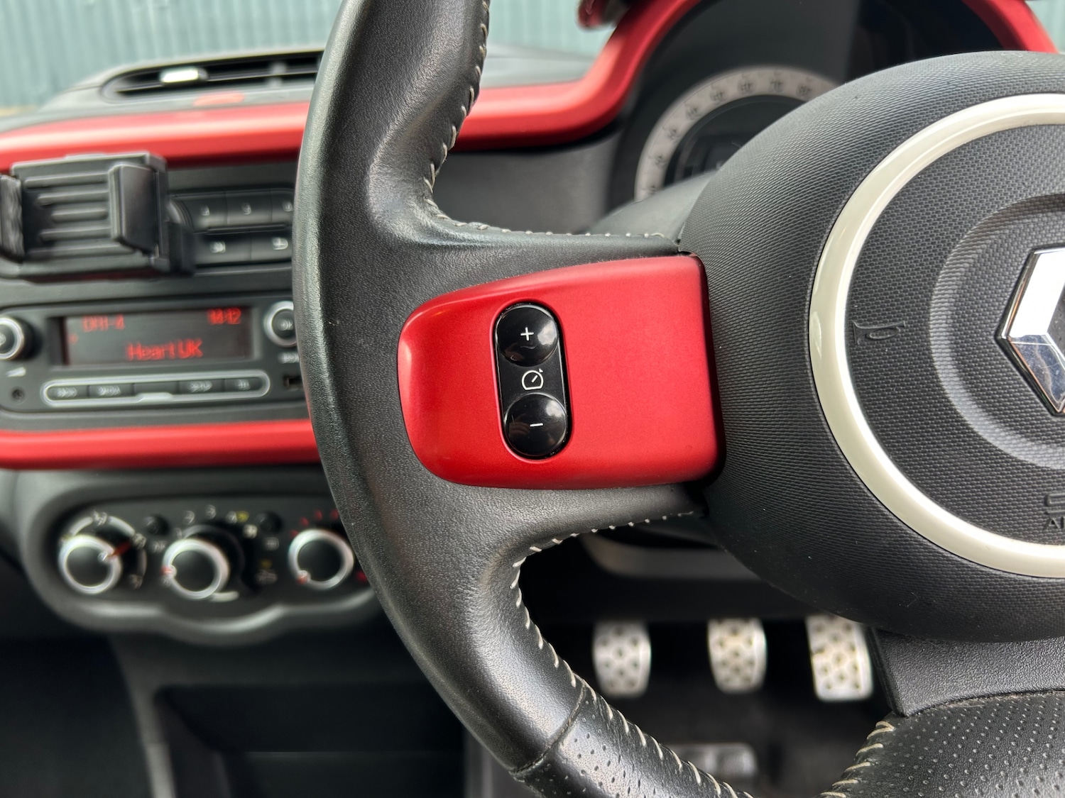 Used Renault Twingo 2015 for sale - 76104576: Photo 28