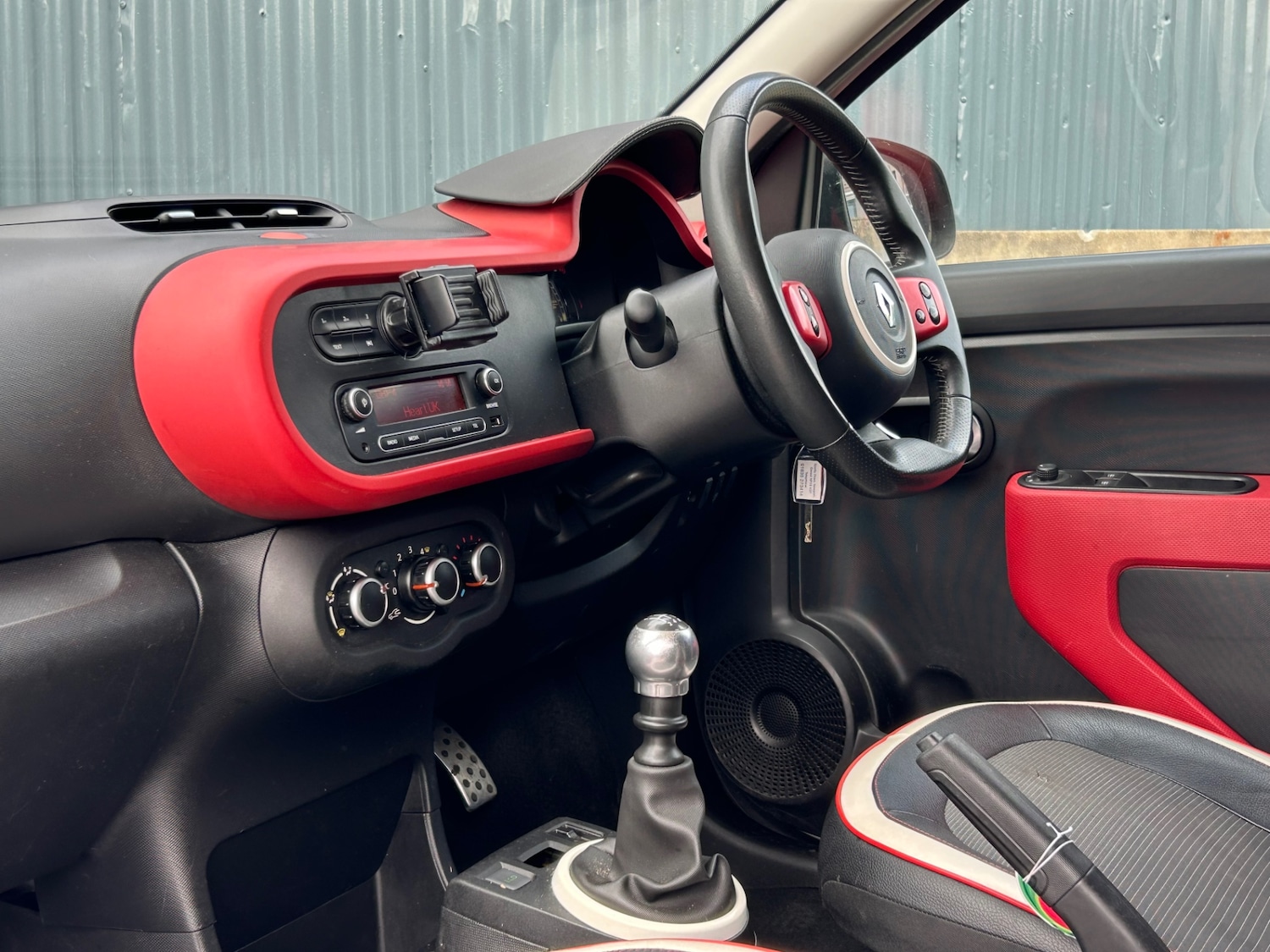 Used Renault Twingo 2015 for sale - 76104576: Photo 36