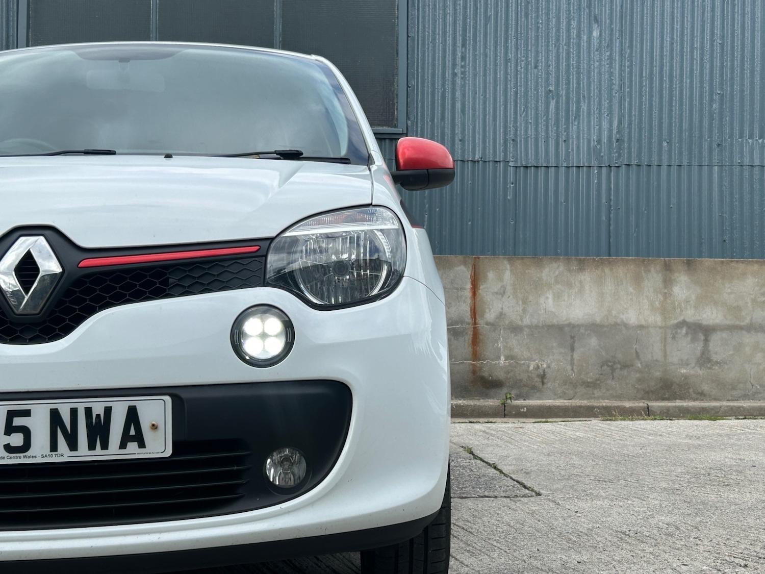 Used Renault Twingo 2015 for sale - 76104576: Photo 4