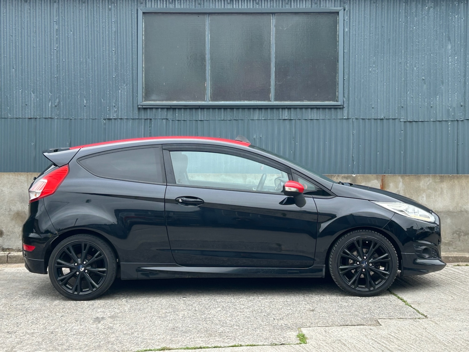 Used Ford Fiesta 2015 for sale - 76302133: Photo 19
