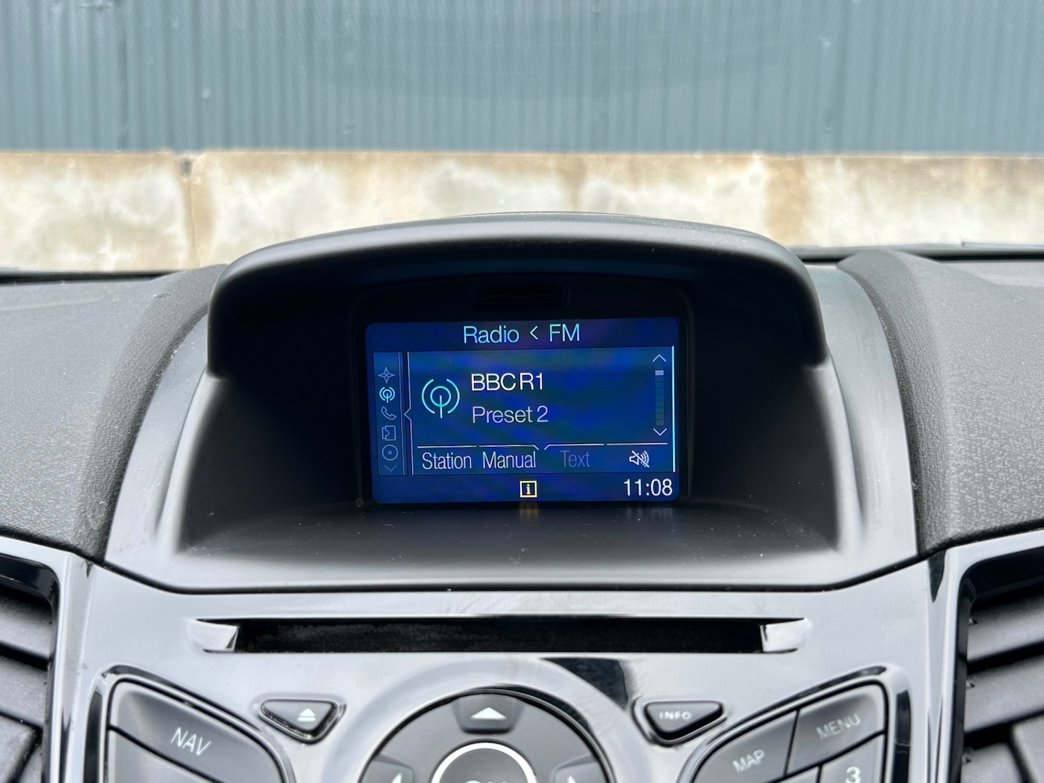 Used Ford Fiesta 2015 for sale - 76302133: Photo 25
