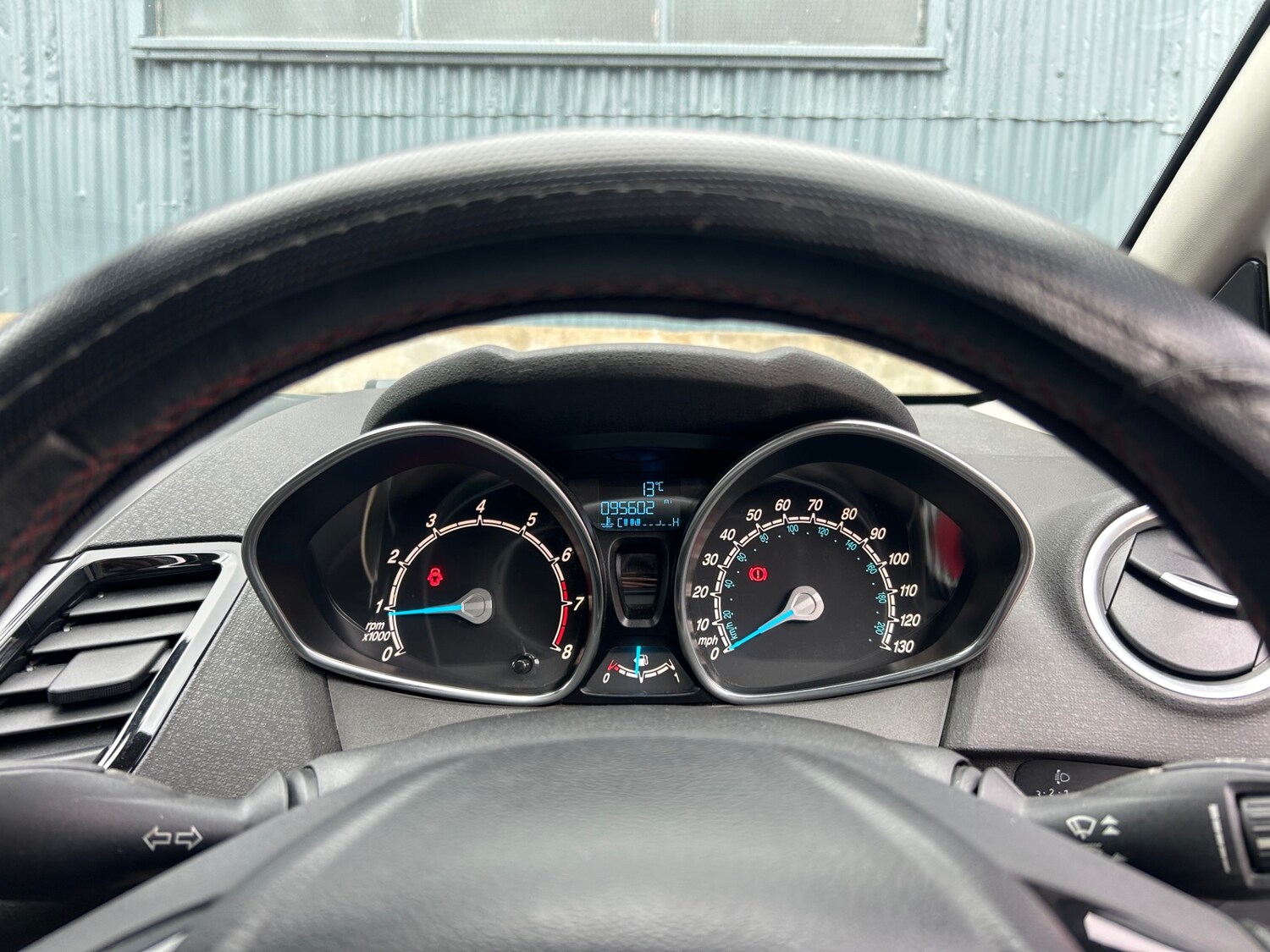 Used Ford Fiesta 2015 for sale - 76302133: Photo 30