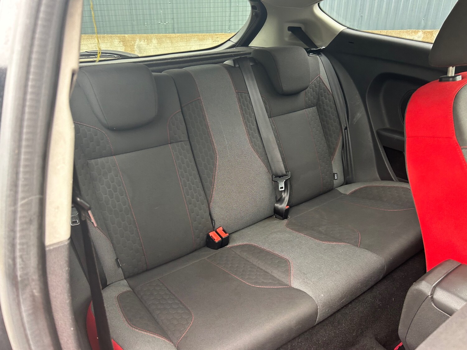 Used Ford Fiesta 2015 for sale - 76302133: Photo 40