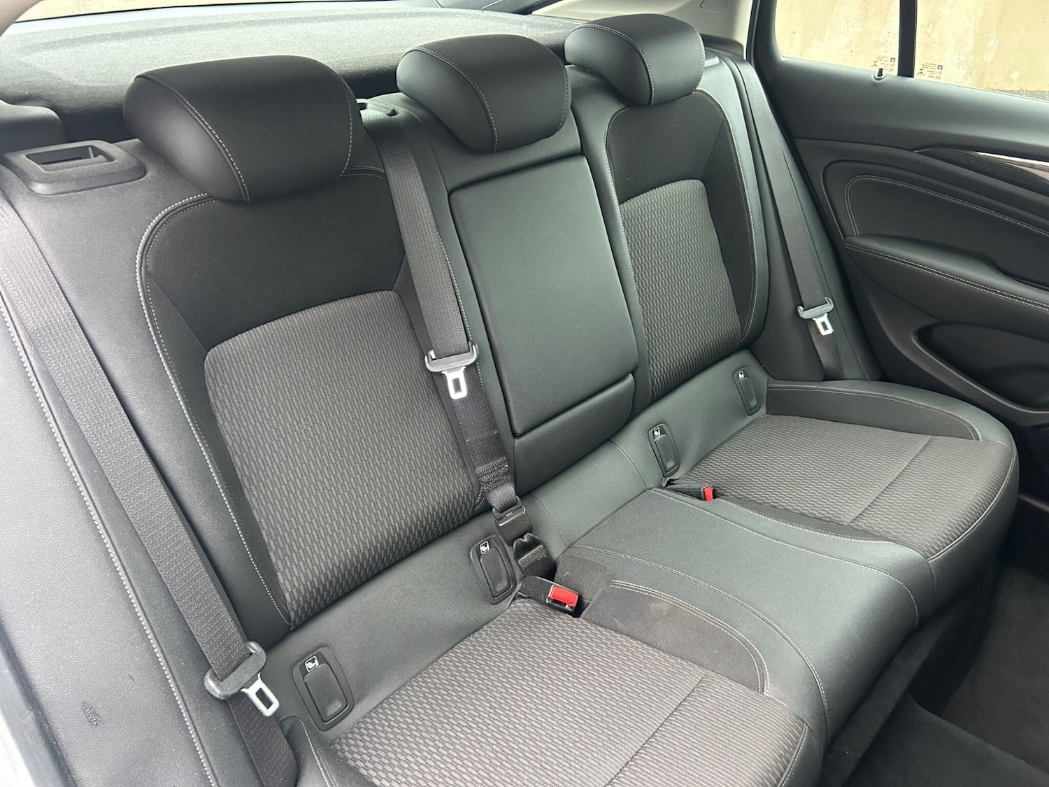 Used Vauxhall Insignia 2017 for sale - 77215415: Photo 7