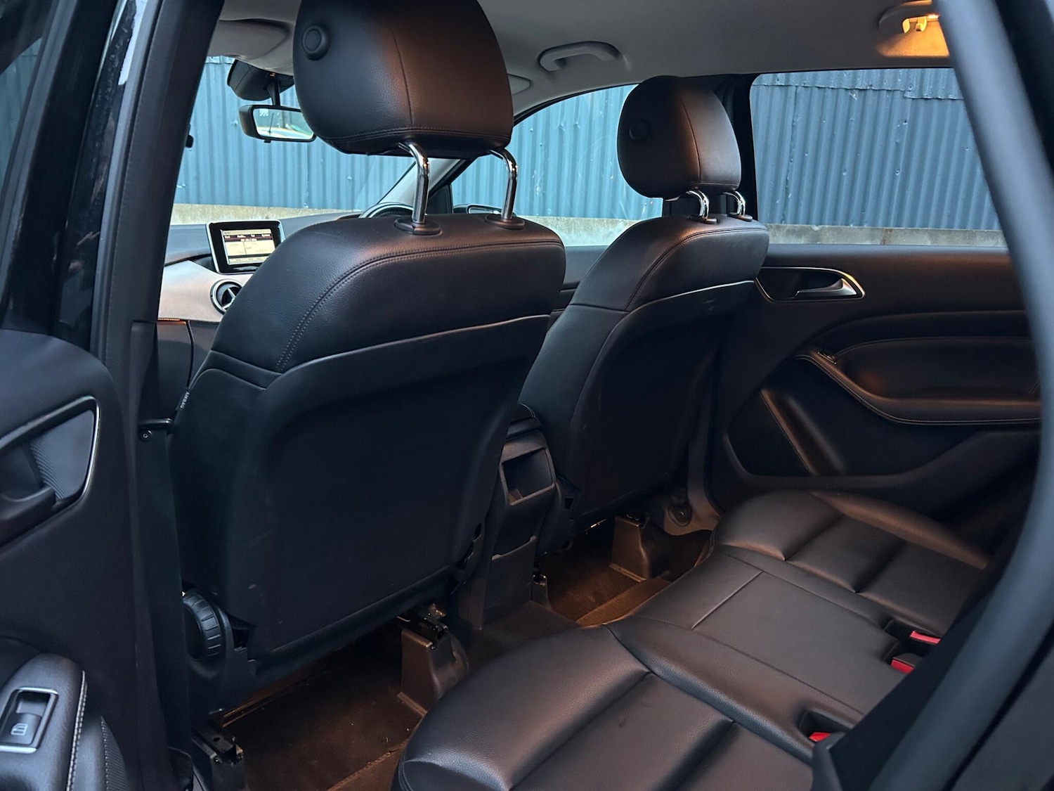 Used Mercedes-Benz B Class 2013 for sale - 77253997: Photo 32