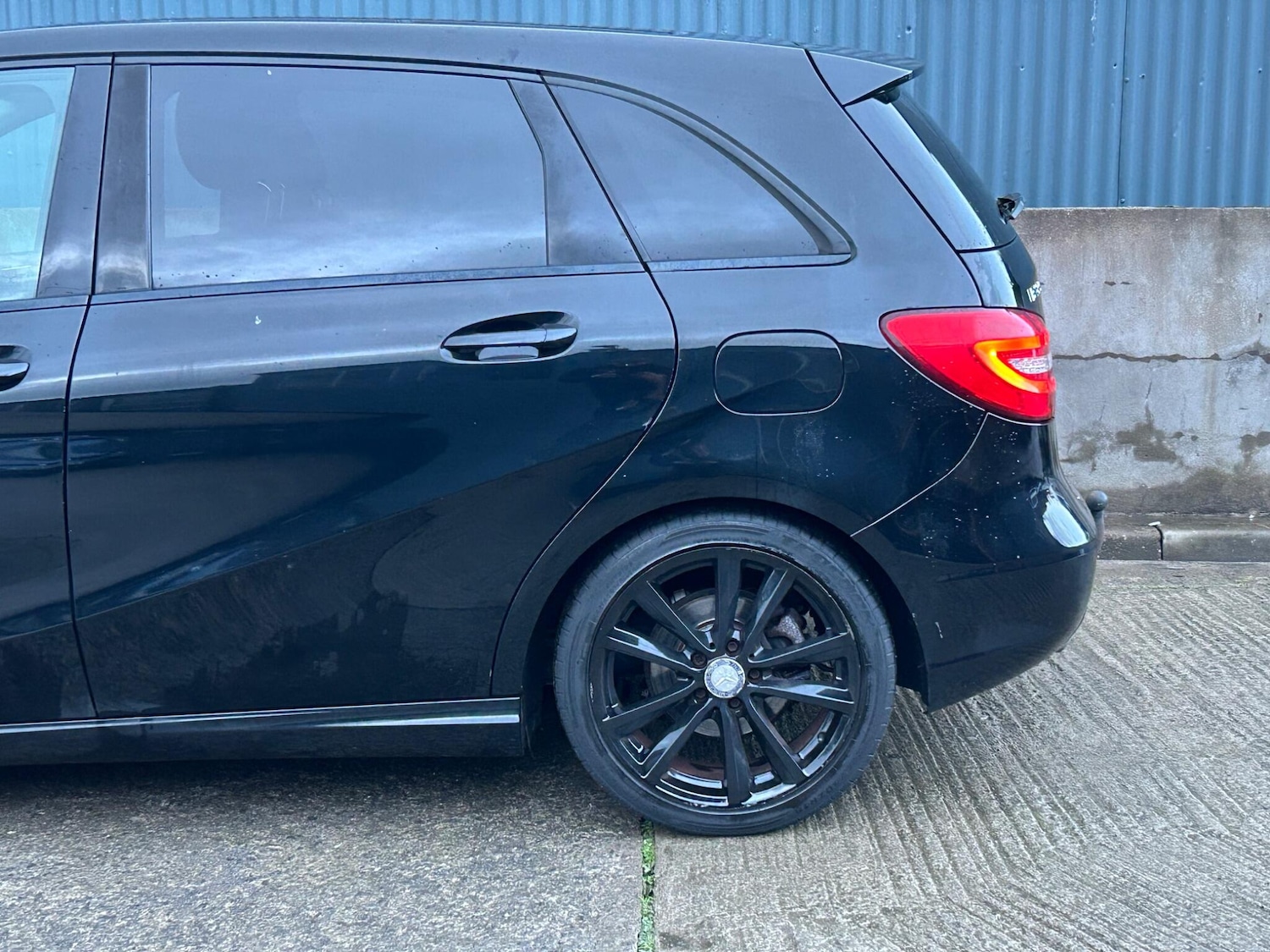 Used Mercedes-Benz B Class 2013 for sale - 77253997: Photo 41