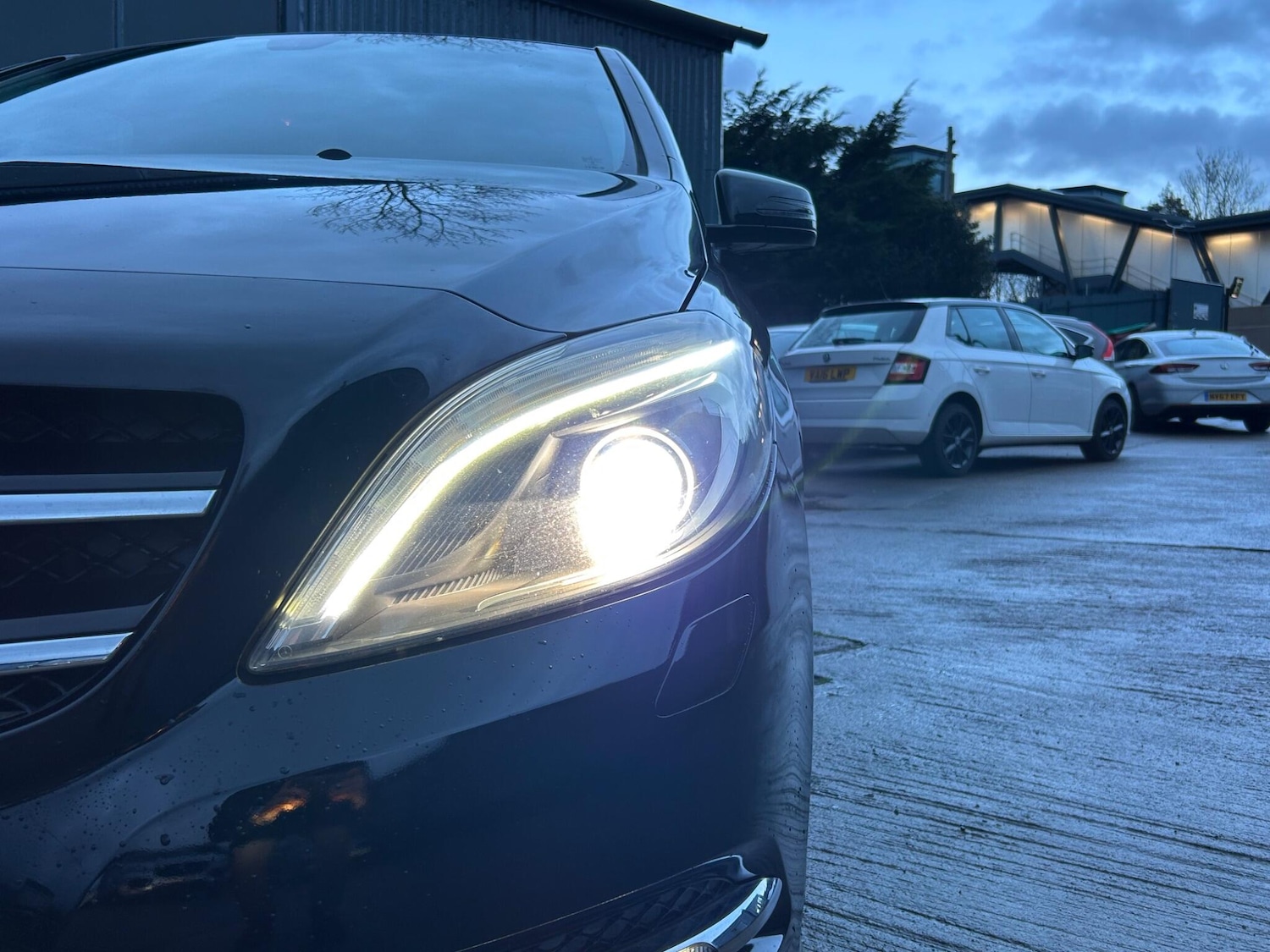 Used Mercedes-Benz B Class 2013 for sale - 77253997: Photo 51