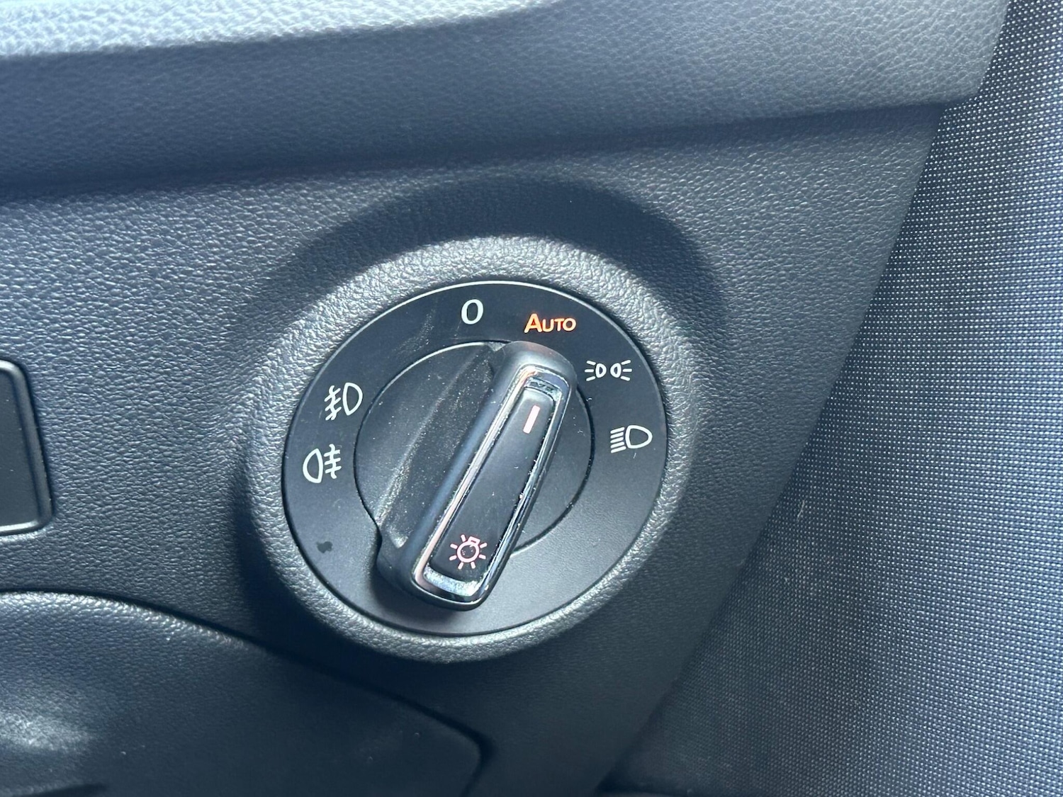 Used SEAT Leon 2018 for sale - 77898651: Photo 35