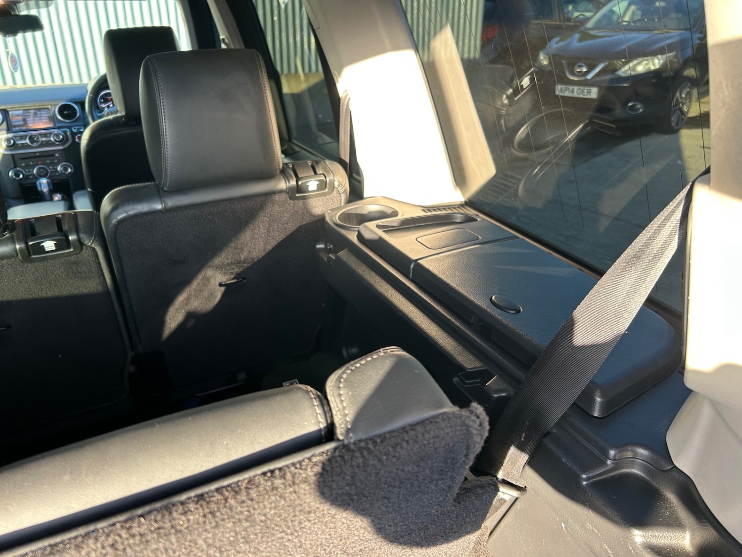 Used Land Rover Discovery 2011 for sale - 76625304: Photo 12