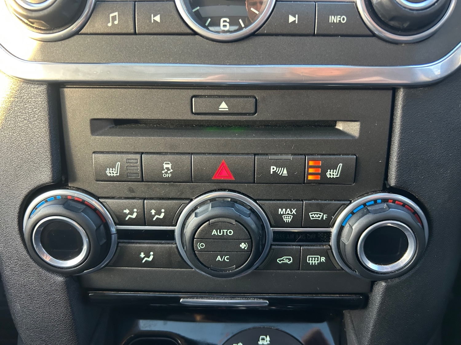 Used Land Rover Discovery 2011 for sale - 76625304: Photo 21