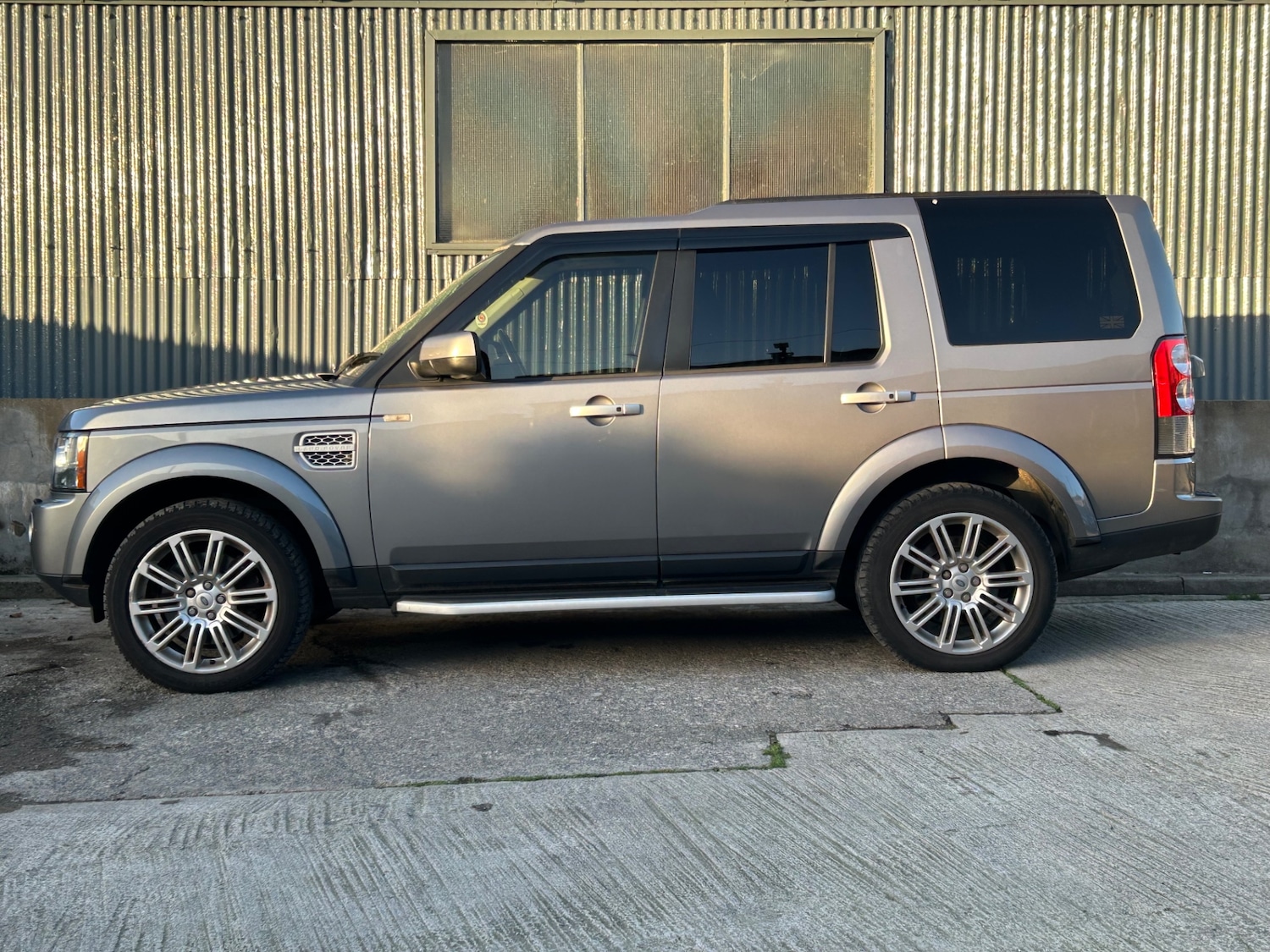 Used Land Rover Discovery 2011 for sale - 76625304: Photo 45