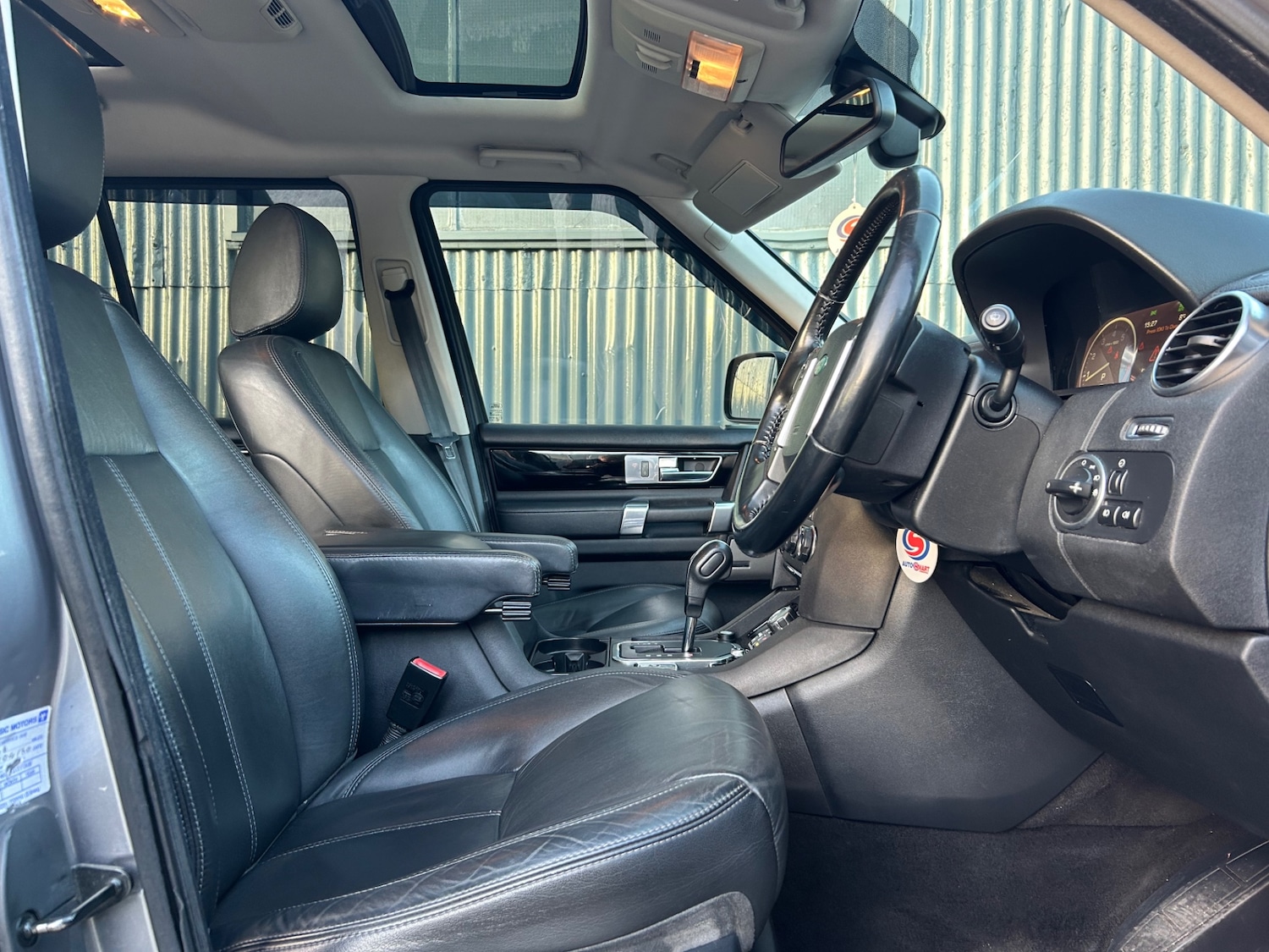 Used Land Rover Discovery 2011 for sale - 76625304: Photo 62