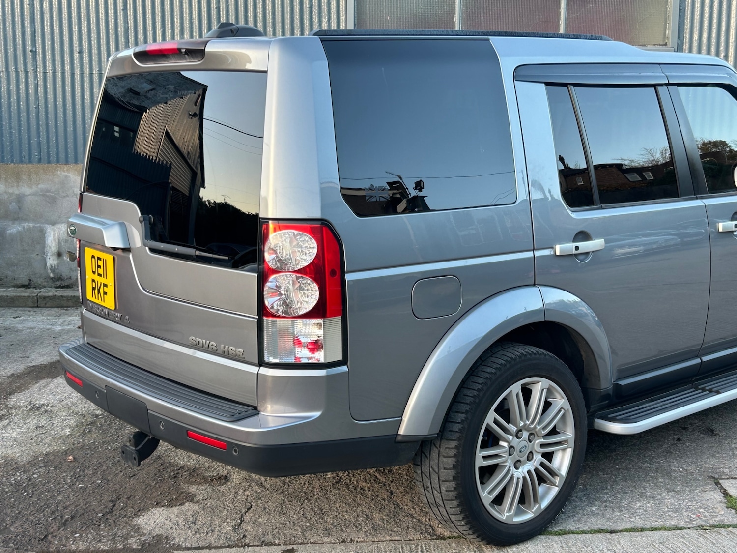 Used Land Rover Discovery 2011 for sale - 76625304: Photo 65
