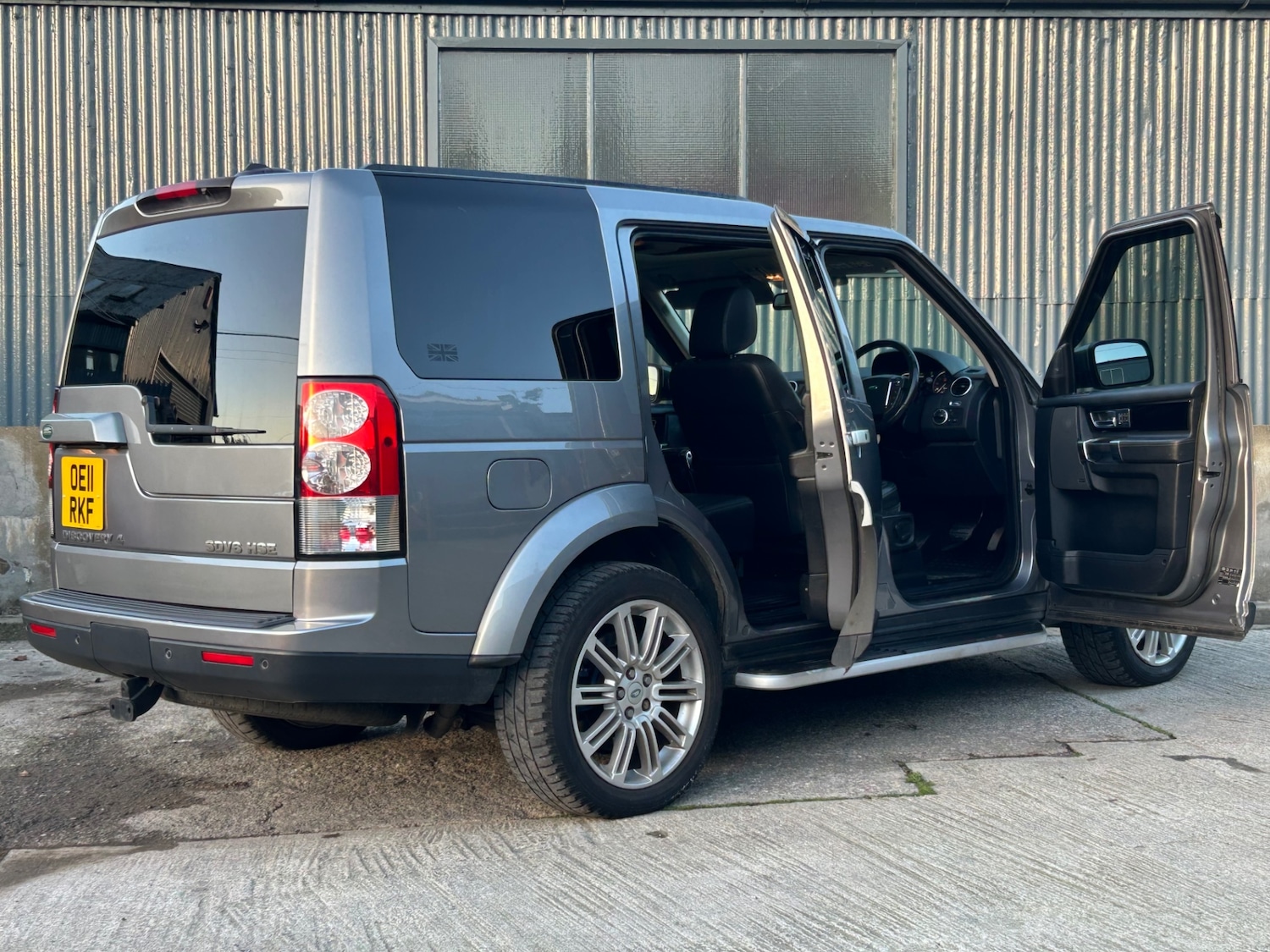 Used Land Rover Discovery 2011 for sale - 76625304: Photo 66