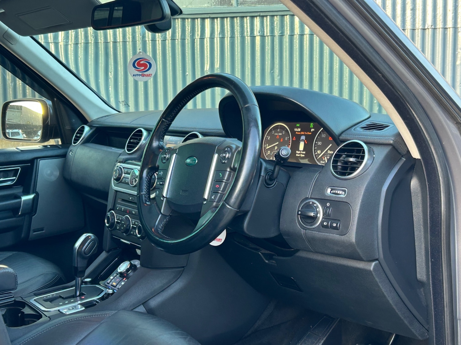 Used Land Rover Discovery 2011 for sale - 76625304: Photo 69