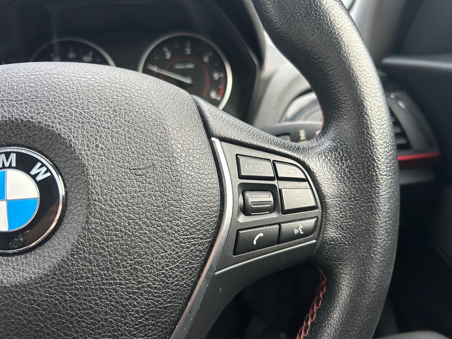 Used BMW 1 Series 2015 for sale - 77625350: Photo 30