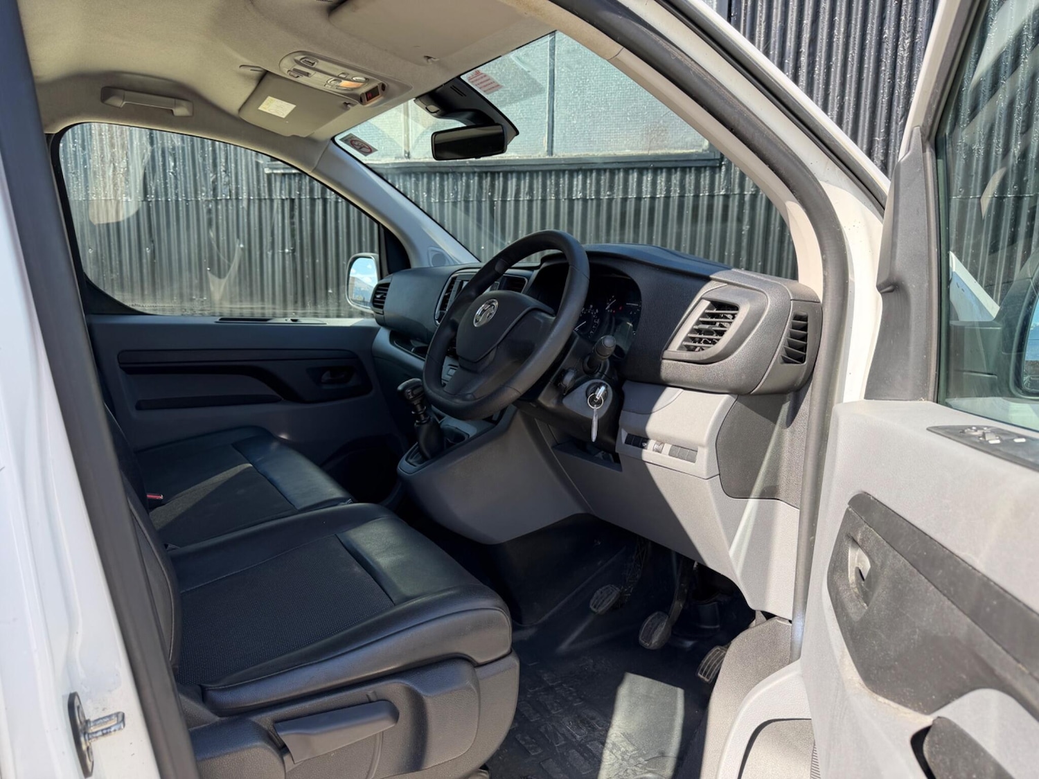 Used Vauxhall Vivaro for sale - 78115712: Photo 11