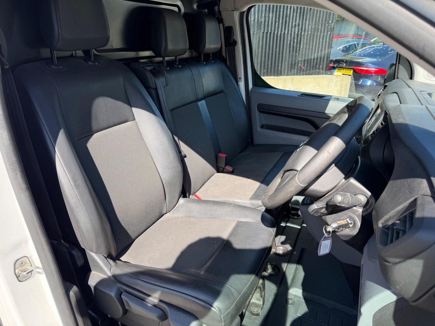 Used Vauxhall Vivaro for sale - 78115712: Photo 13