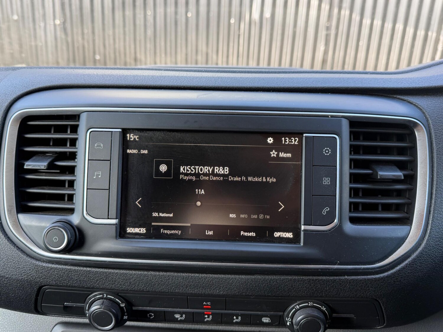 Used Vauxhall Vivaro for sale - 78115712: Photo 25