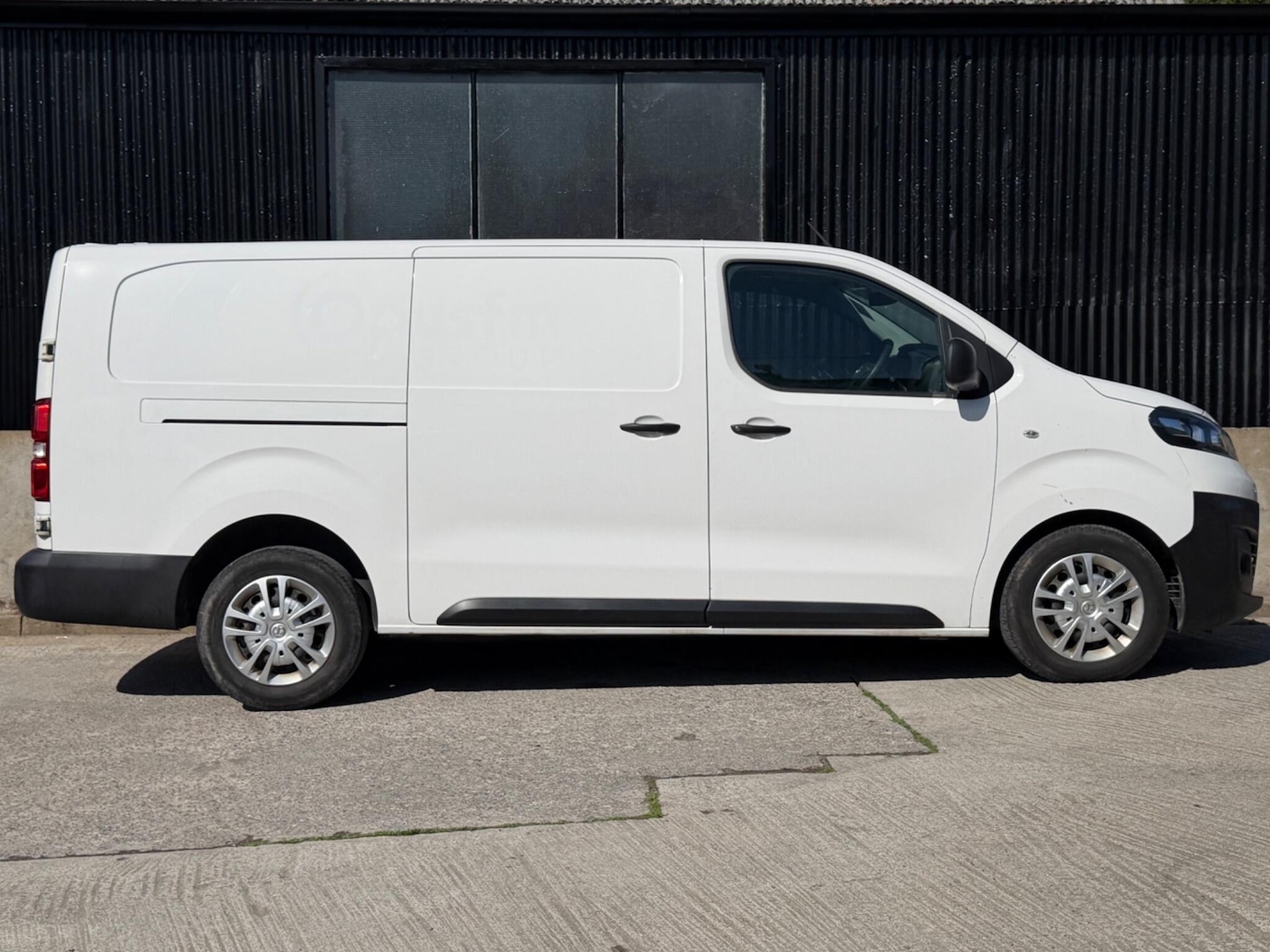 Used Vauxhall Vivaro for sale - 78115712: Photo 9