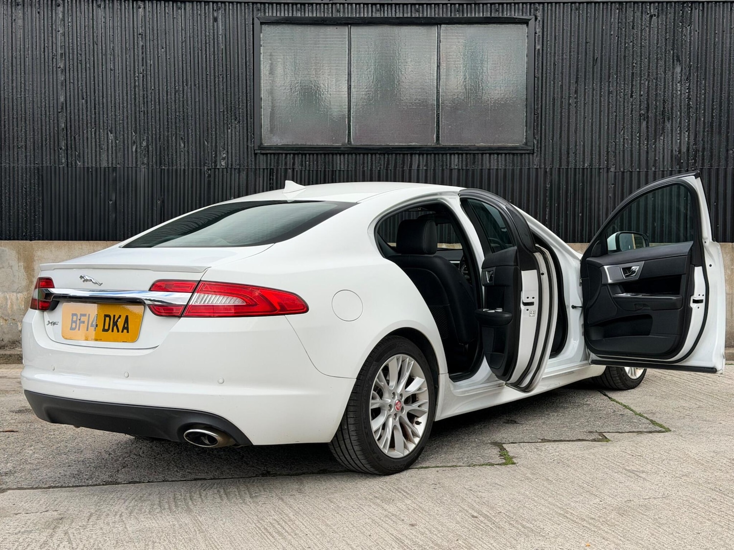 Used Jaguar XF 2014 for sale - 78116503: Photo 13
