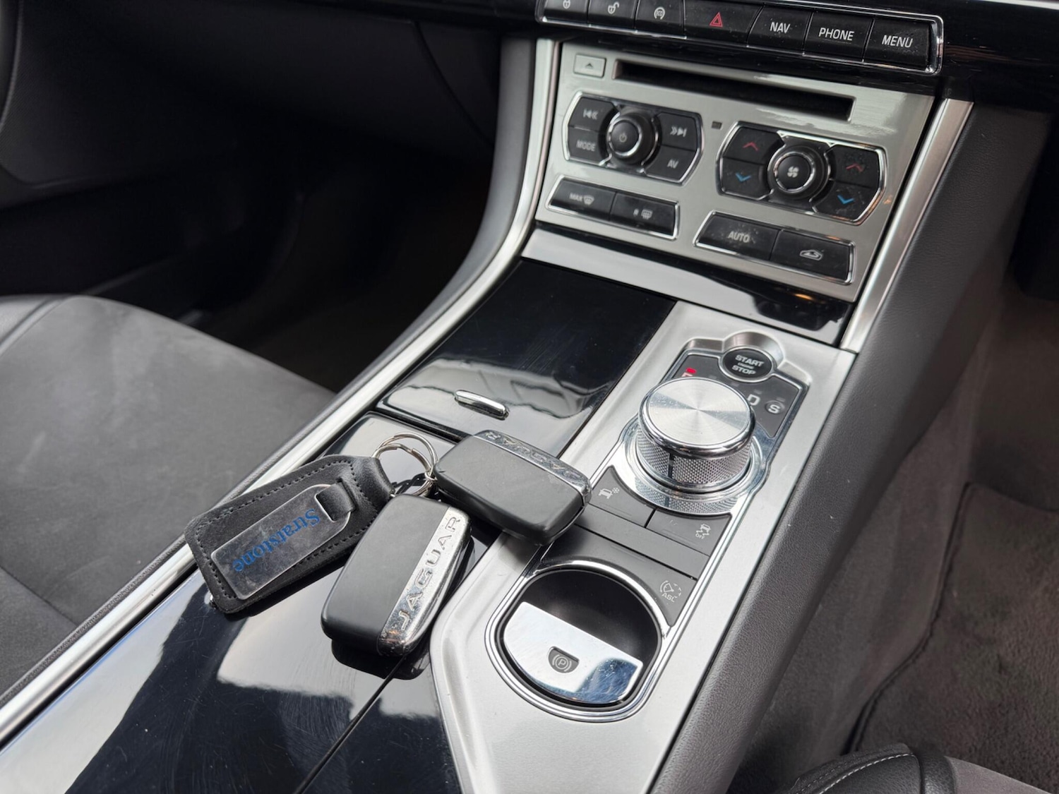 Used Jaguar XF 2014 for sale - 78116503: Photo 18