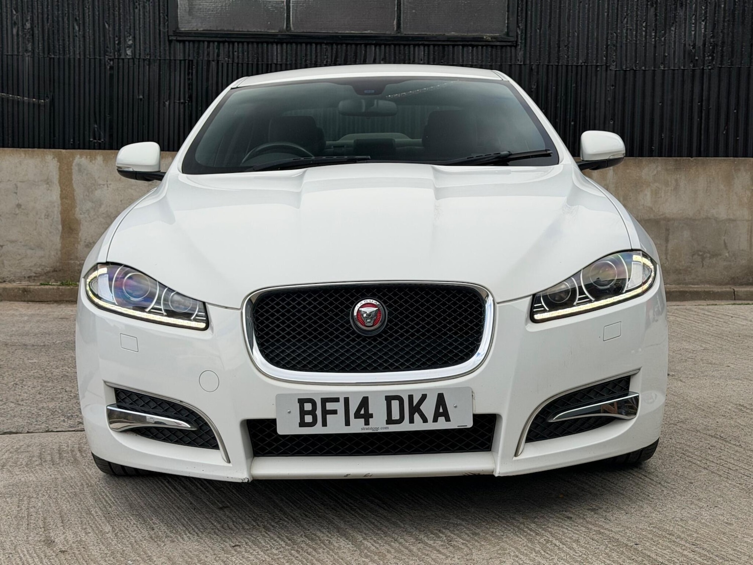 Used Jaguar XF 2014 for sale - 78116503: Photo 2
