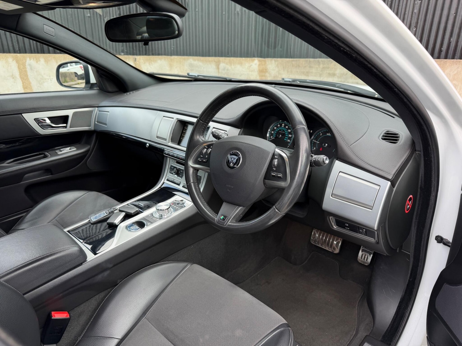 Used Jaguar XF 2014 for sale - 78116503: Photo 20