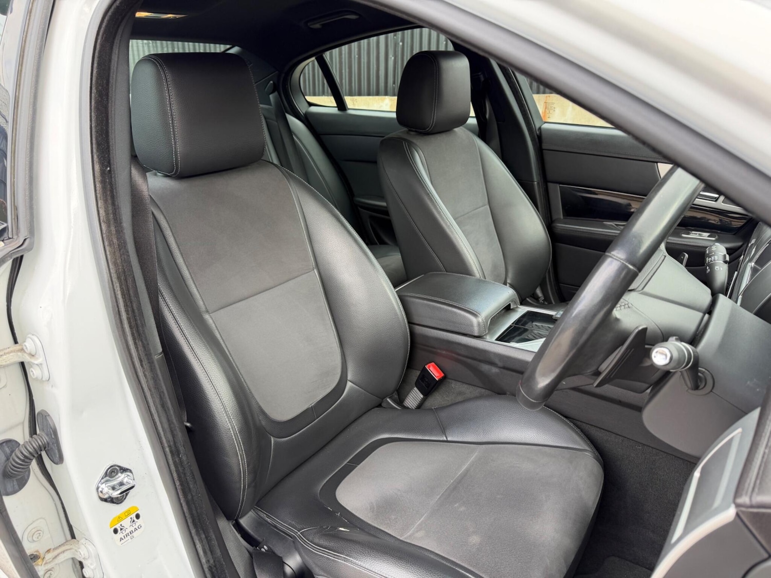 Used Jaguar XF 2014 for sale - 78116503: Photo 22