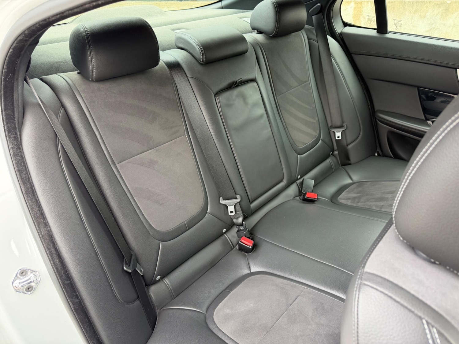 Used Jaguar XF 2014 for sale - 78116503: Photo 26