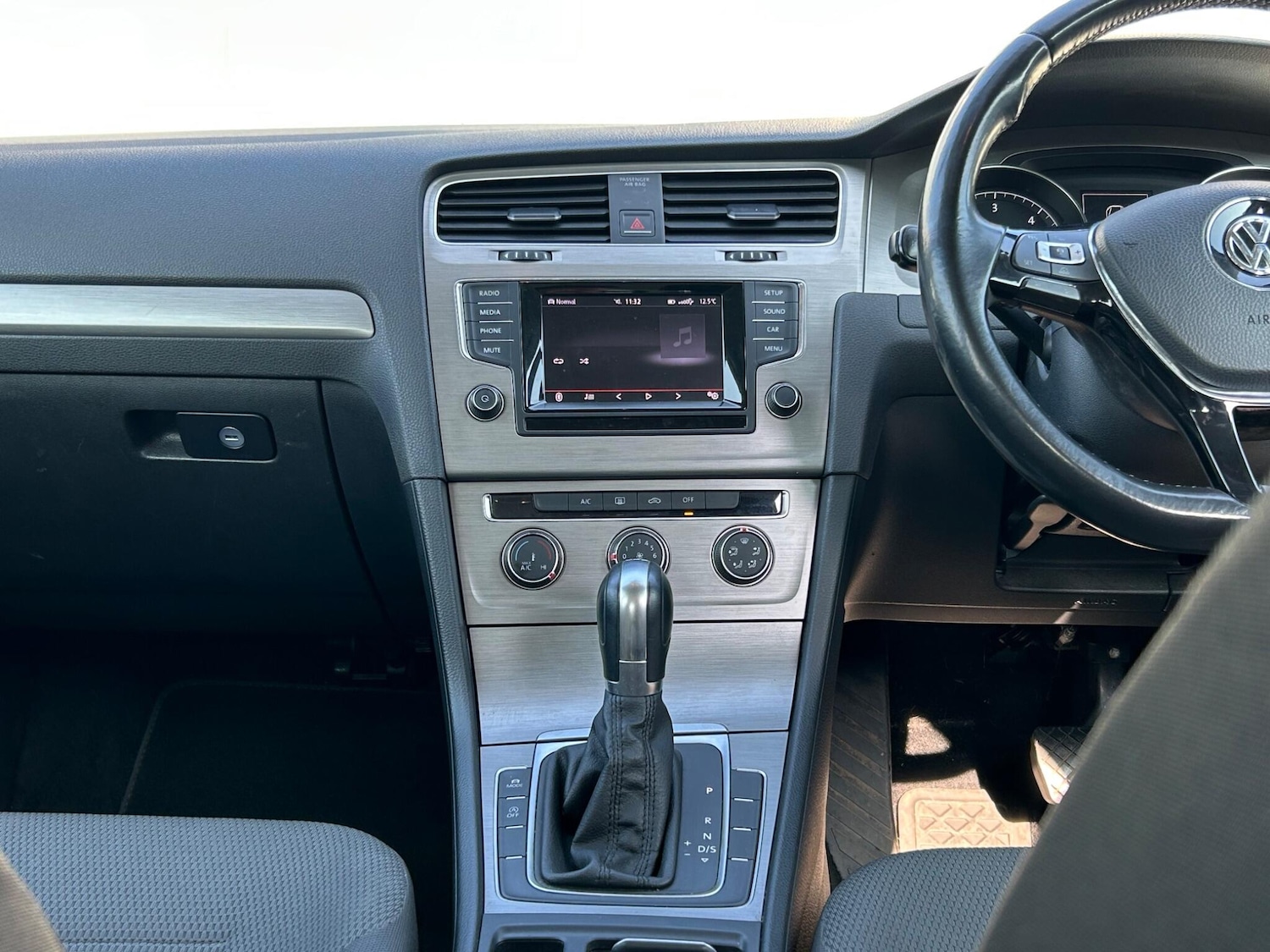 Used Volkswagen Golf 2014 for sale - 77768936: Photo 14