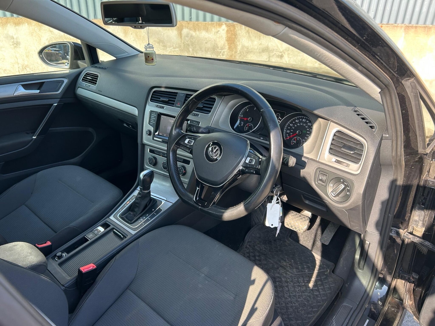 Used Volkswagen Golf 2014 for sale - 77768936: Photo 19