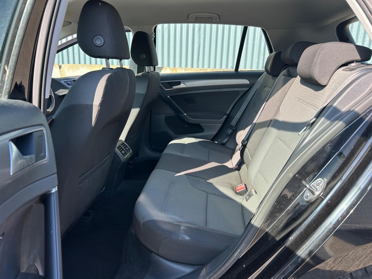 Used Volkswagen Golf 2014 for sale - 77768936: Photo 24