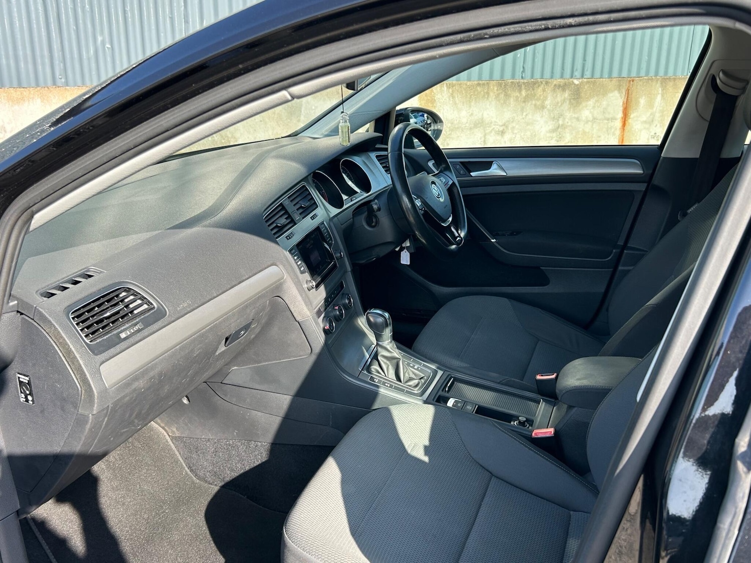 Used Volkswagen Golf 2014 for sale - 77768936: Photo 45