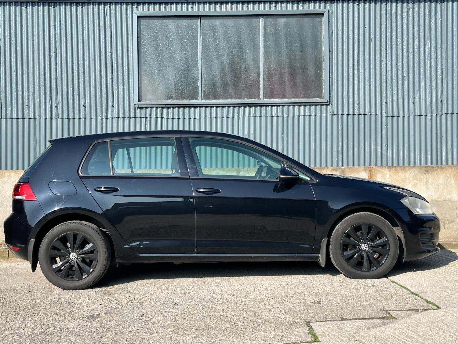 Used Volkswagen Golf 2014 for sale - 77768936: Photo 8