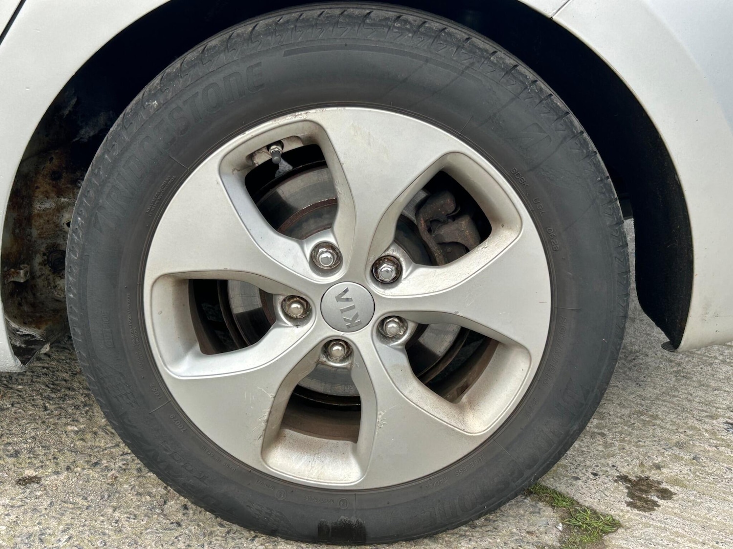 Used Kia Carens for sale - 77769595: Photo 39