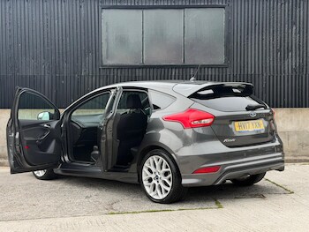 Used Ford Focus 2017 for sale - 78661886: Photo